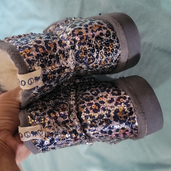 Aeropostale (free 2 or more bundle) - Picture 6 of 8